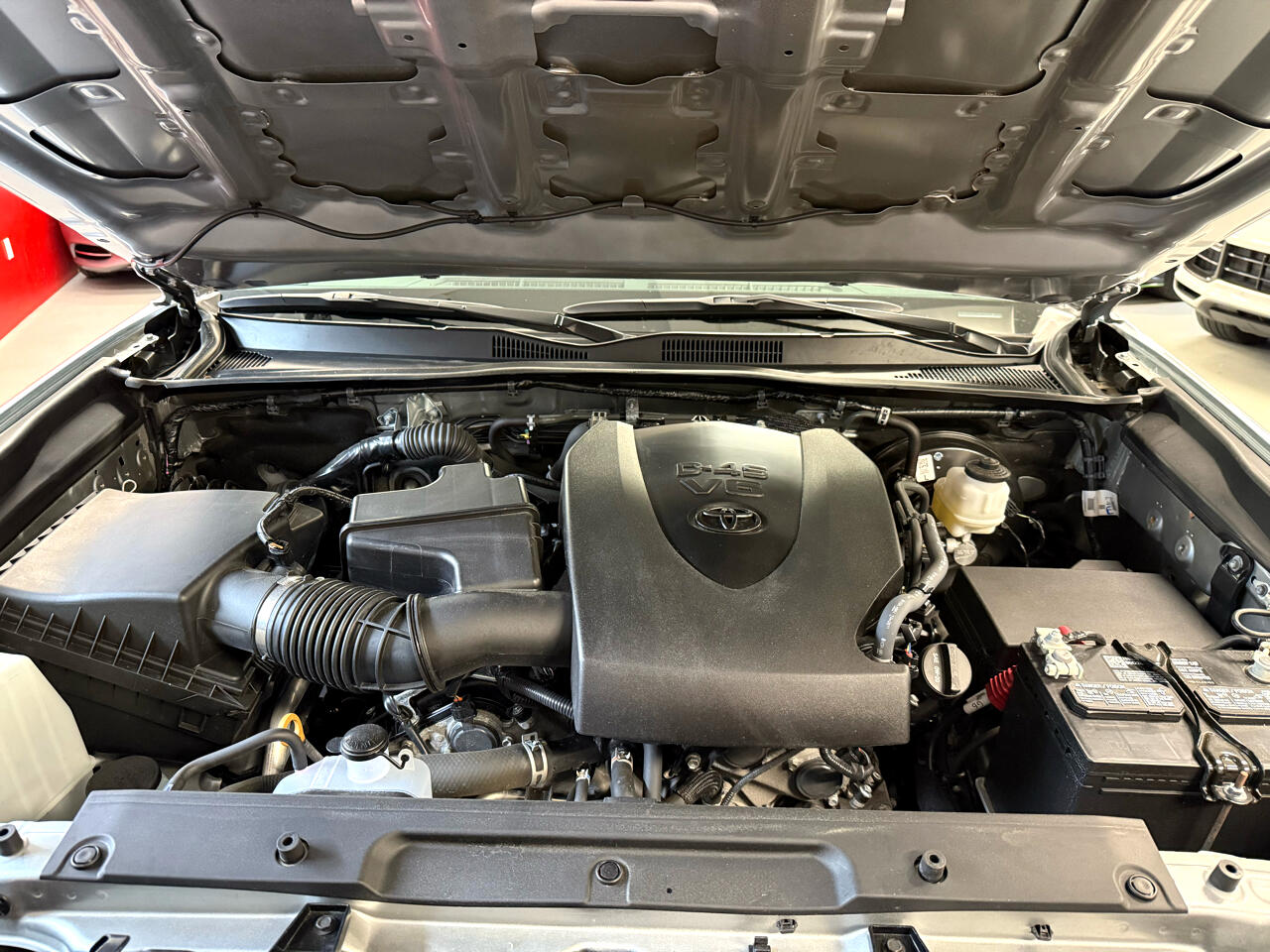 Vehicle image 22 of 51