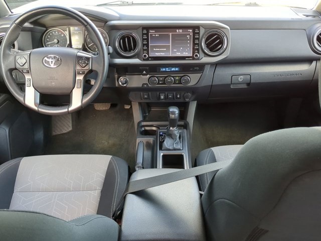 Vehicle image 12 of 26