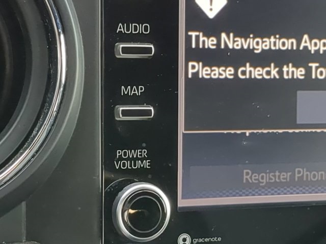 Vehicle image 25 of 26