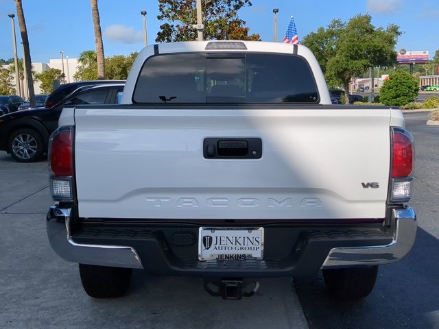 Vehicle image 6 of 26