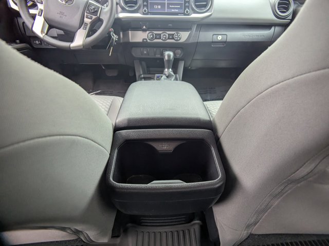 Vehicle image 15 of 30