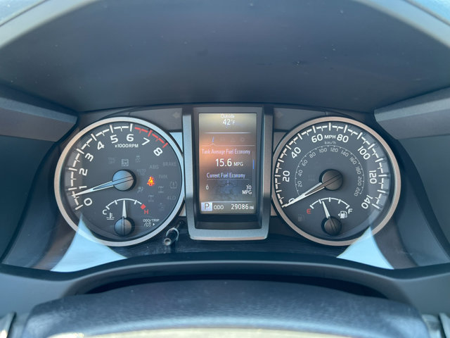 Vehicle image 18 of 27