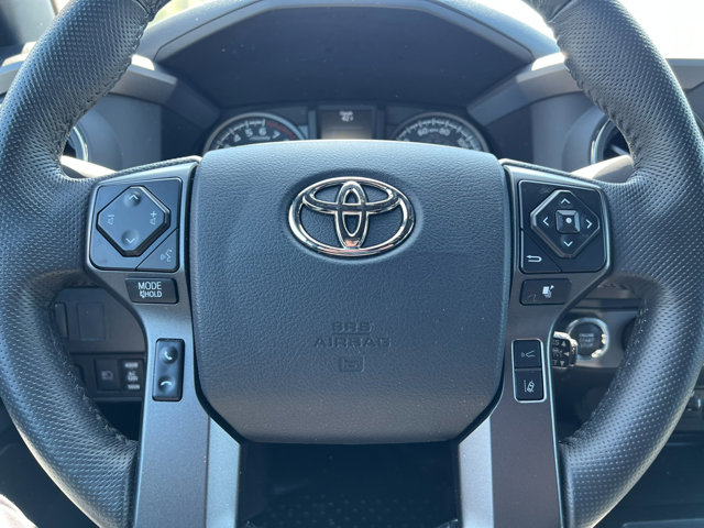 Vehicle image 19 of 27