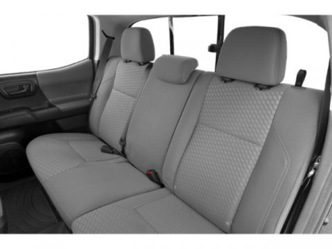Vehicle image 8 of 14