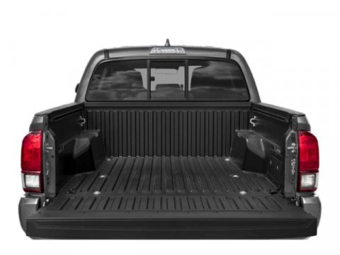 Vehicle image 7 of 14