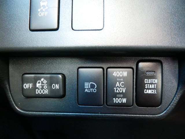 2023 Toyota Tacoma SR Image 23 of 36