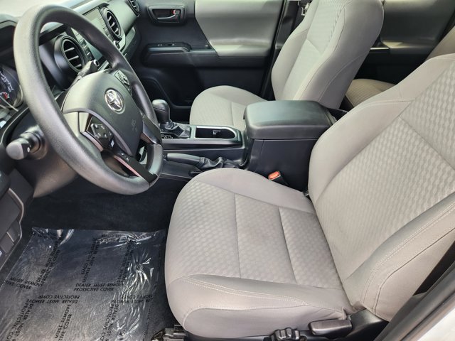 Vehicle image 15 of 30