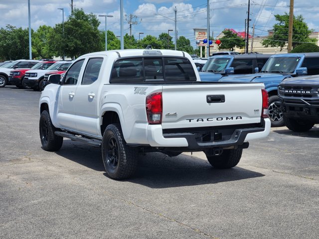 Vehicle image 6 of 30