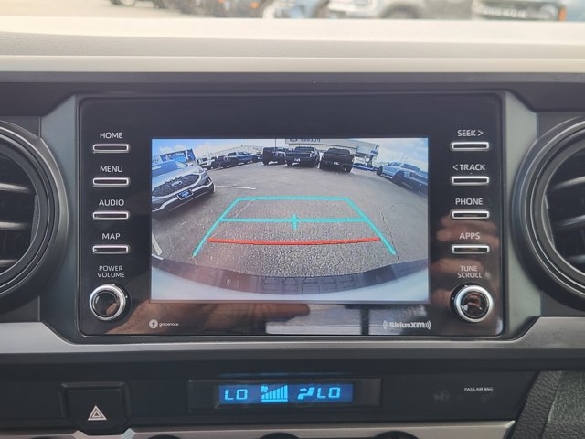 Vehicle image 20 of 30