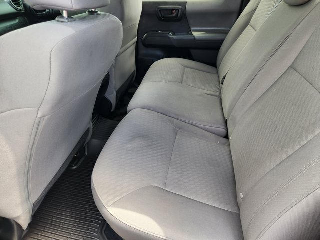 Vehicle image 13 of 30