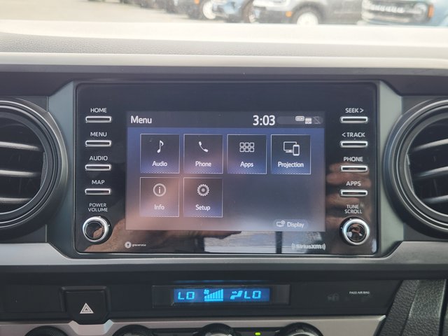 Vehicle image 22 of 30