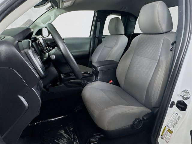 Vehicle image 12 of 19