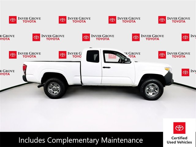 Vehicle image 4 of 19