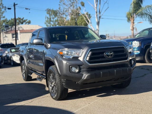 2023 Toyota Tacoma SR5 Image 2 of 10