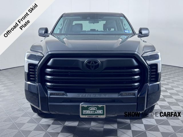 Vehicle image 2 of 38