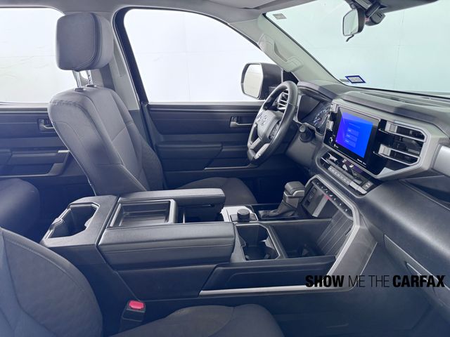 Vehicle image 15 of 38