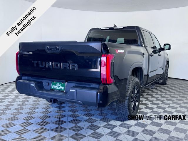 Vehicle image 5 of 38