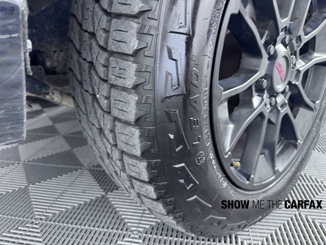 Vehicle image 9 of 38