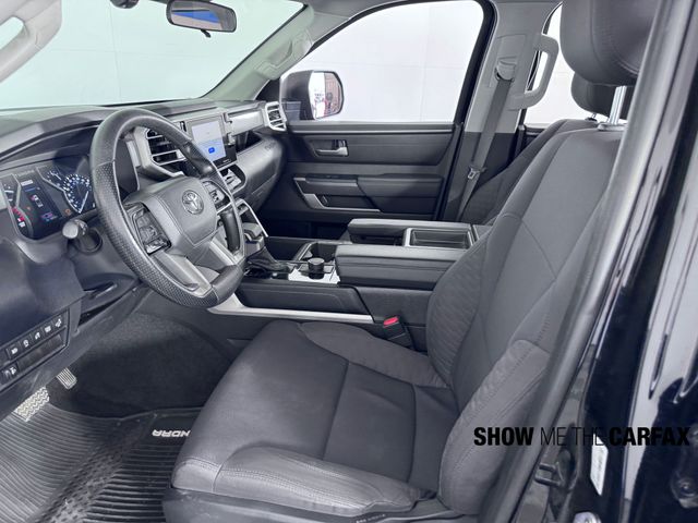 Vehicle image 13 of 38