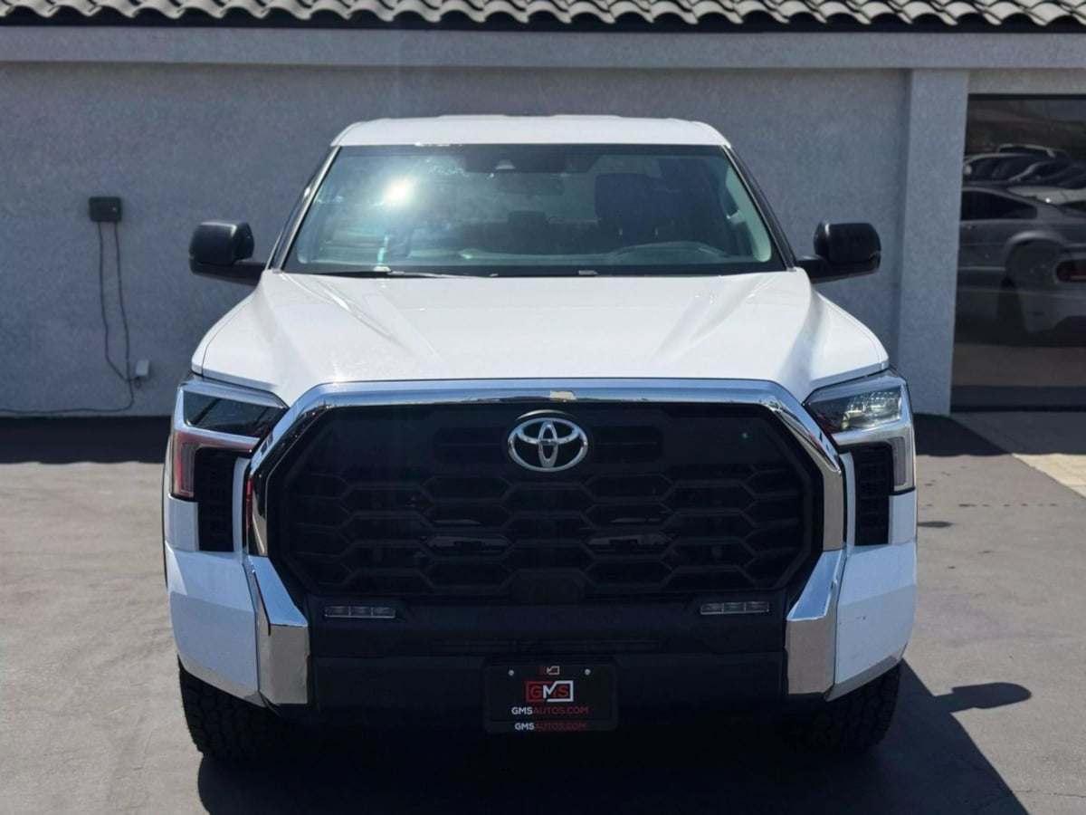 Vehicle image 3 of 36