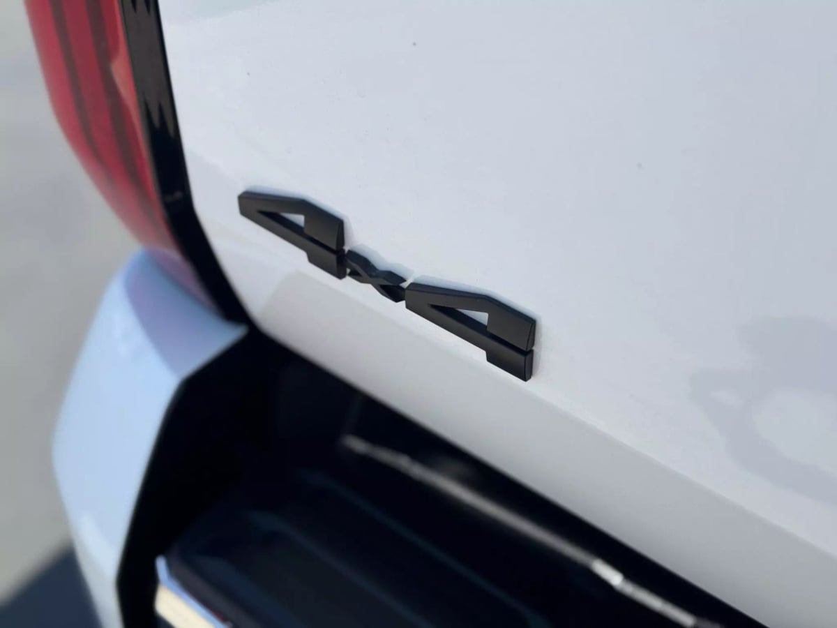 Vehicle image 15 of 36