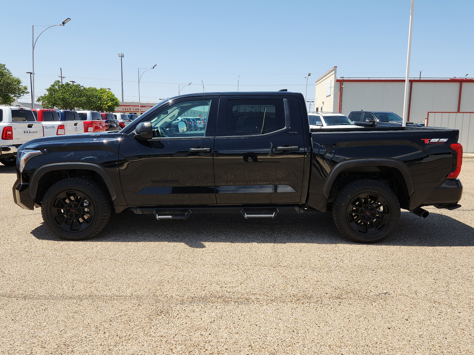 Vehicle image 5 of 16