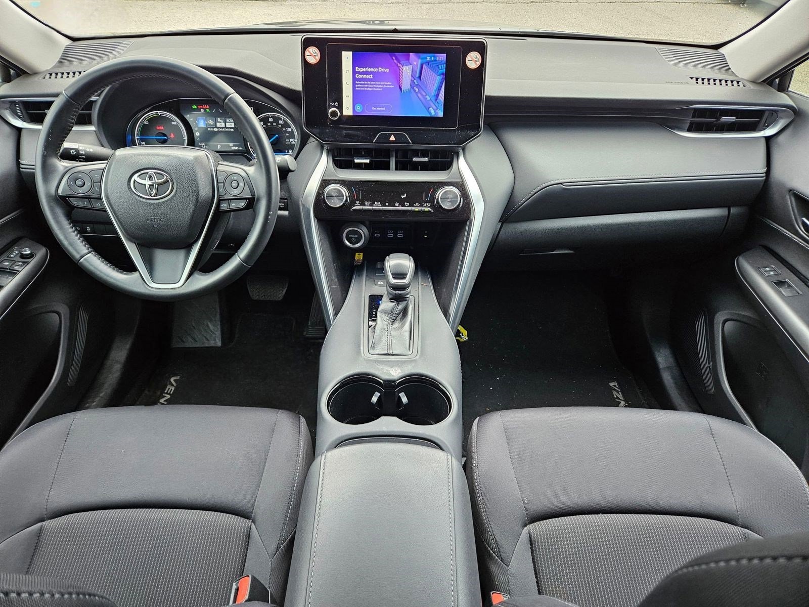 Vehicle image 15 of 32