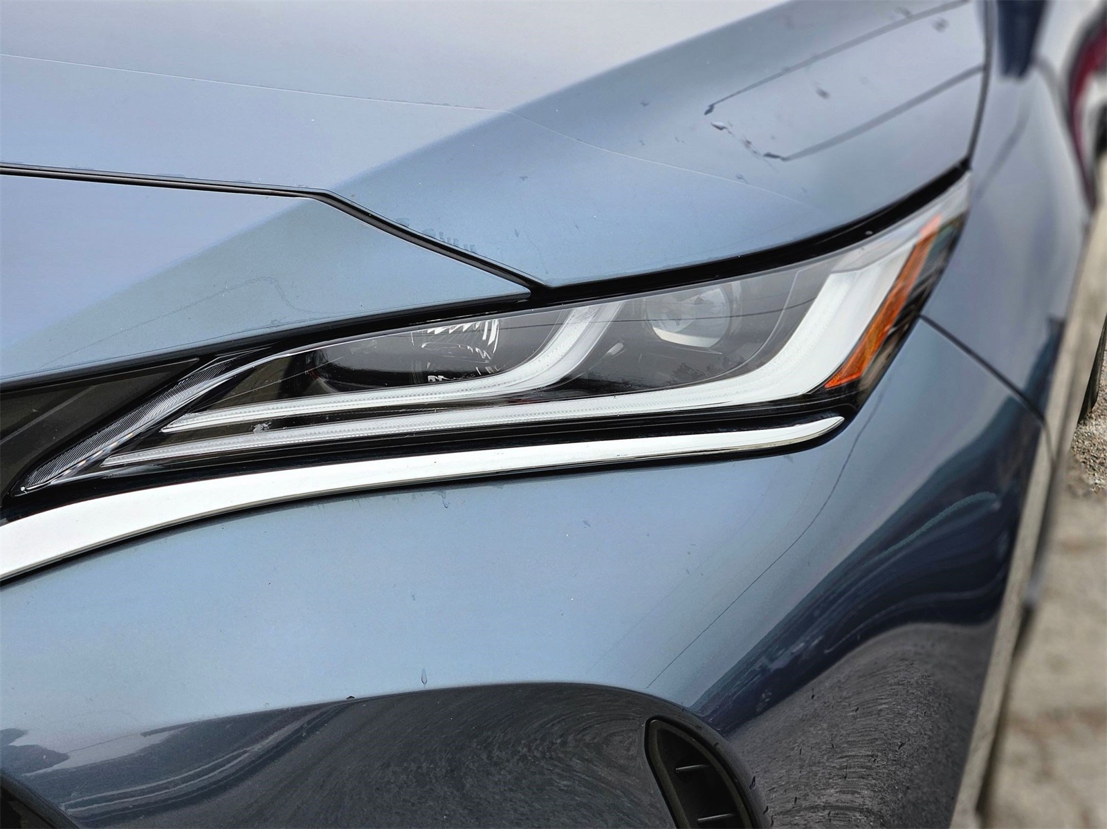 Vehicle image 11 of 32