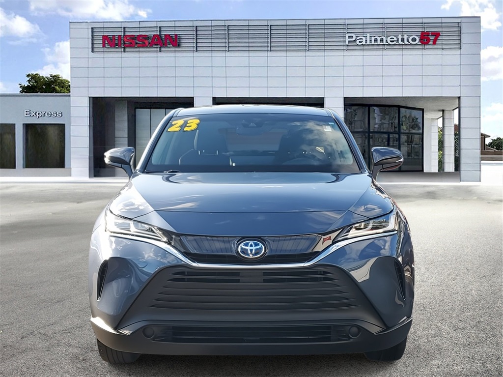 Vehicle image 2 of 22