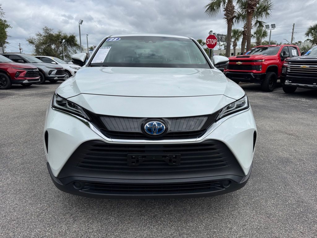 Vehicle image 4 of 30