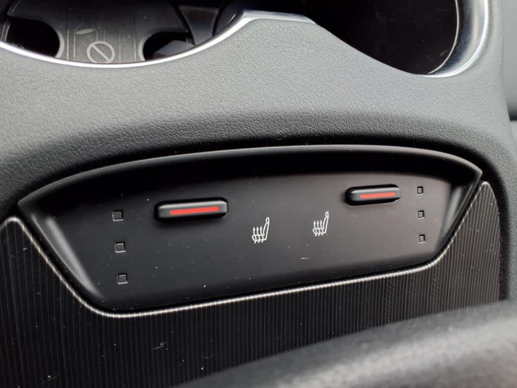 Vehicle image 24 of 25