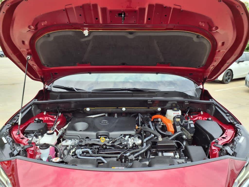 Vehicle image 9 of 25