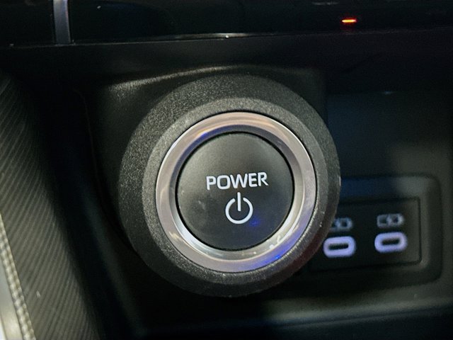 Vehicle image 20 of 33