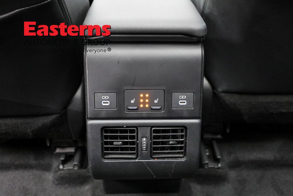 Vehicle image 51 of 63
