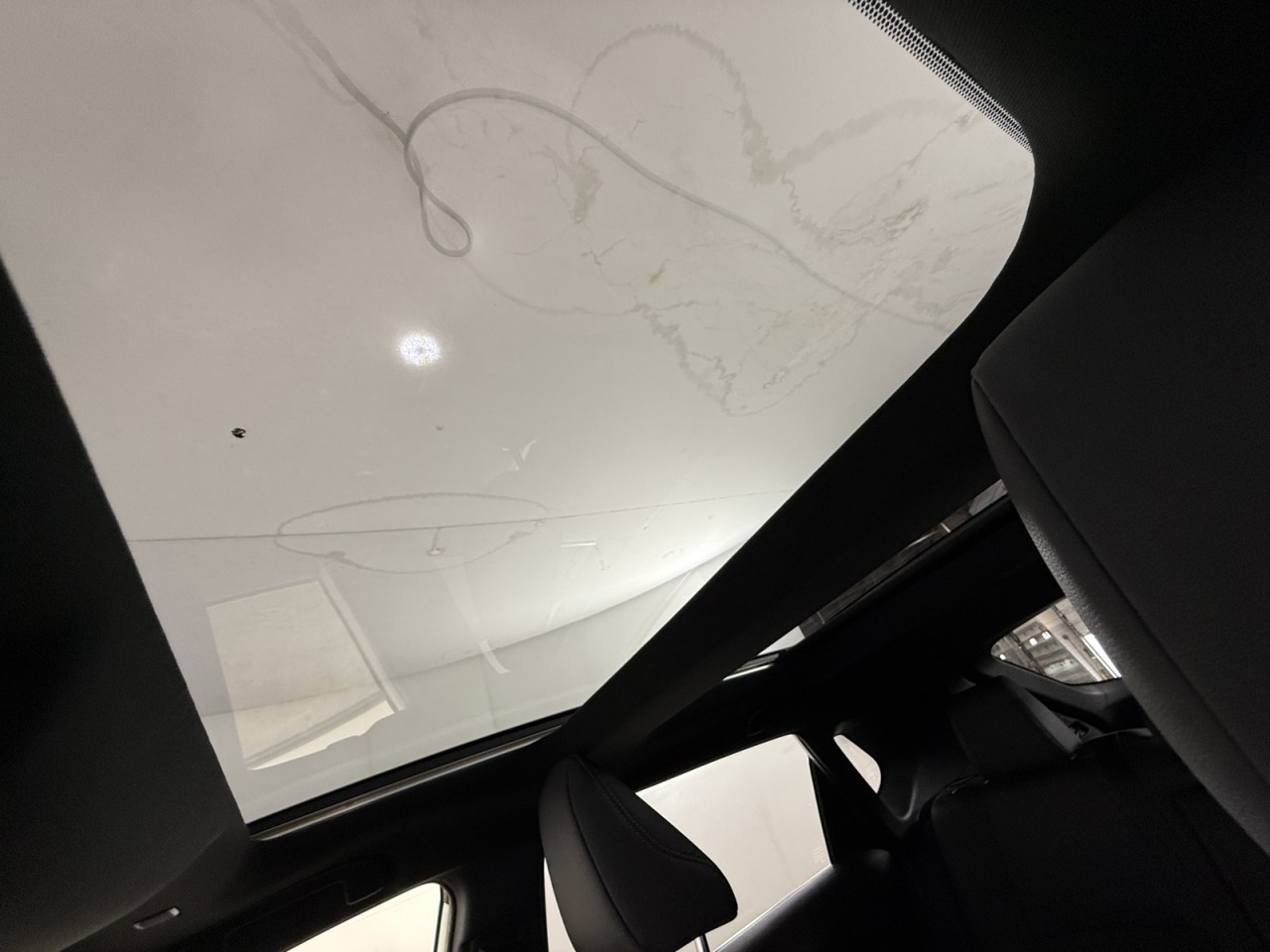 Vehicle image 17 of 17