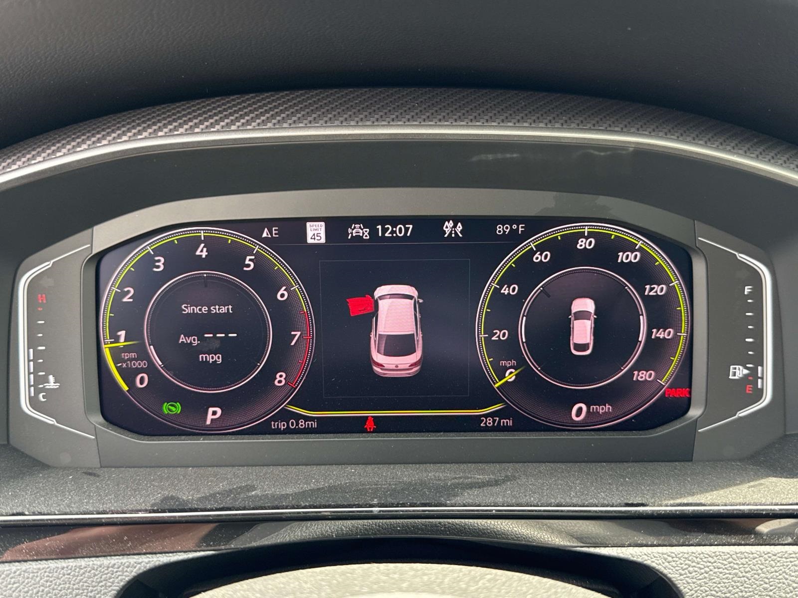 Vehicle image 26 of 29