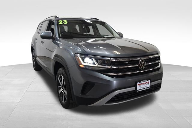 2023 Volkswagen Atlas 2.0T SE Image 3 of 21