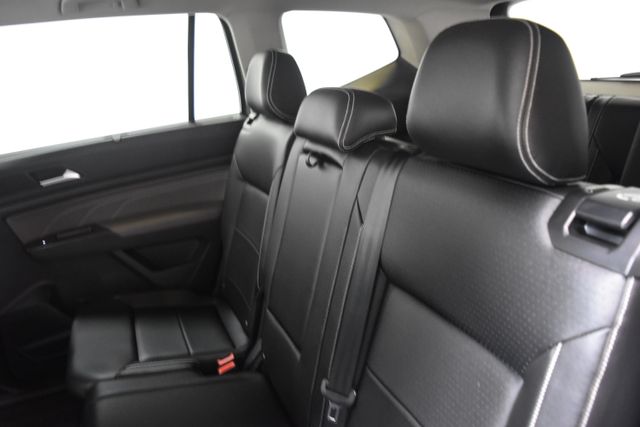 2023 Volkswagen Atlas 2.0T SE Image 11 of 21
