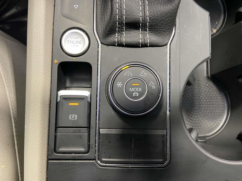 Vehicle image 22 of 22