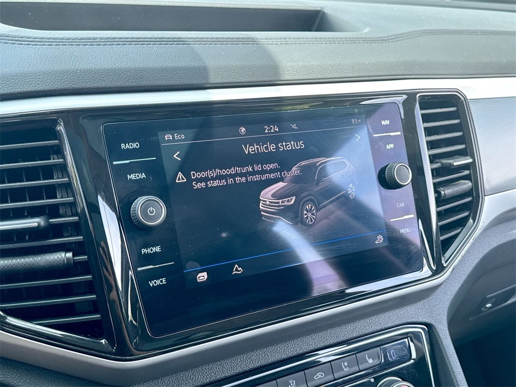 2023 Volkswagen Atlas 3.6L V6 SEL Premium R-Line Image 21 of 33