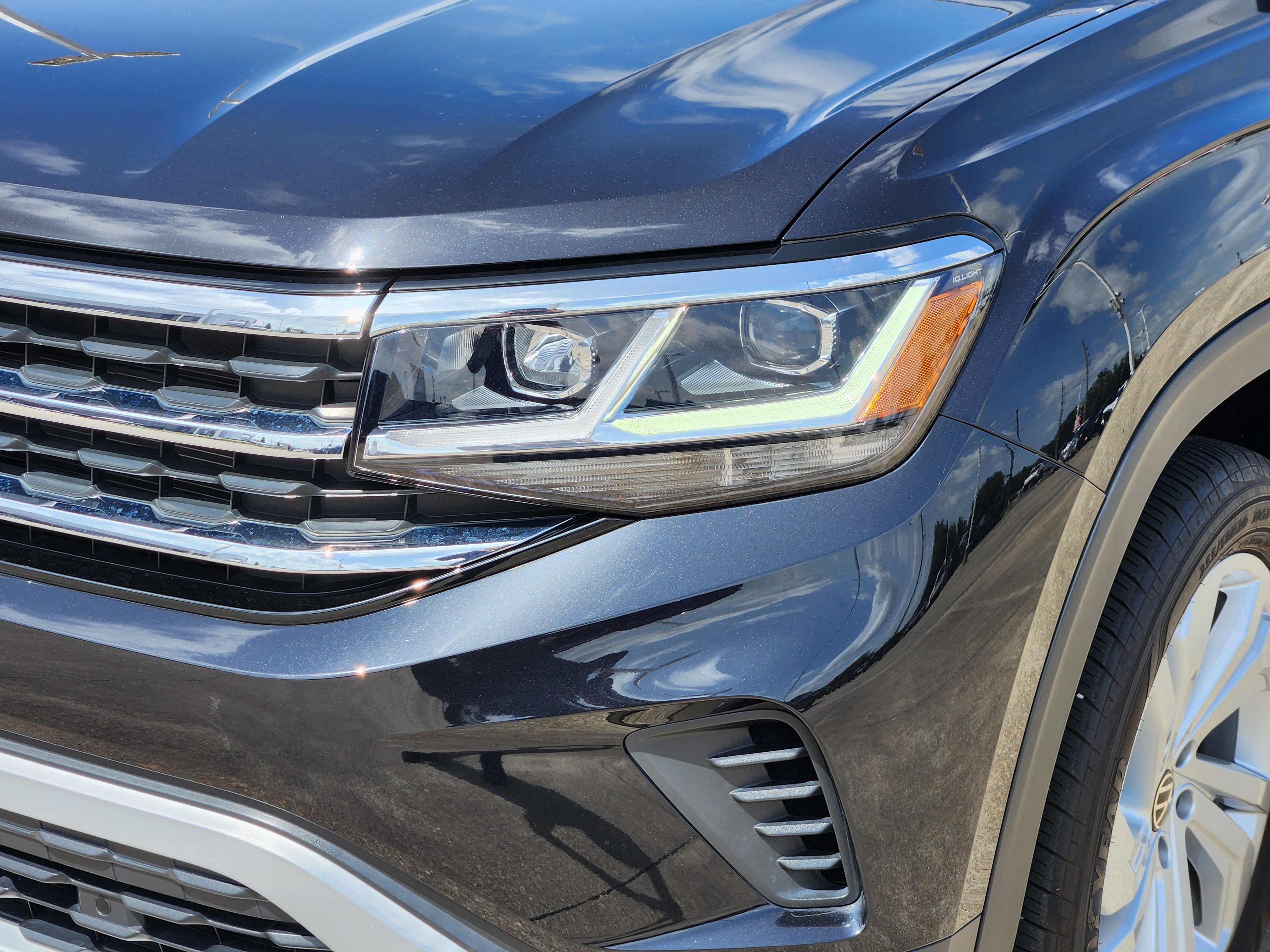 2023 Volkswagen Atlas 3.6L V6 SE Technology Image 21 of 26