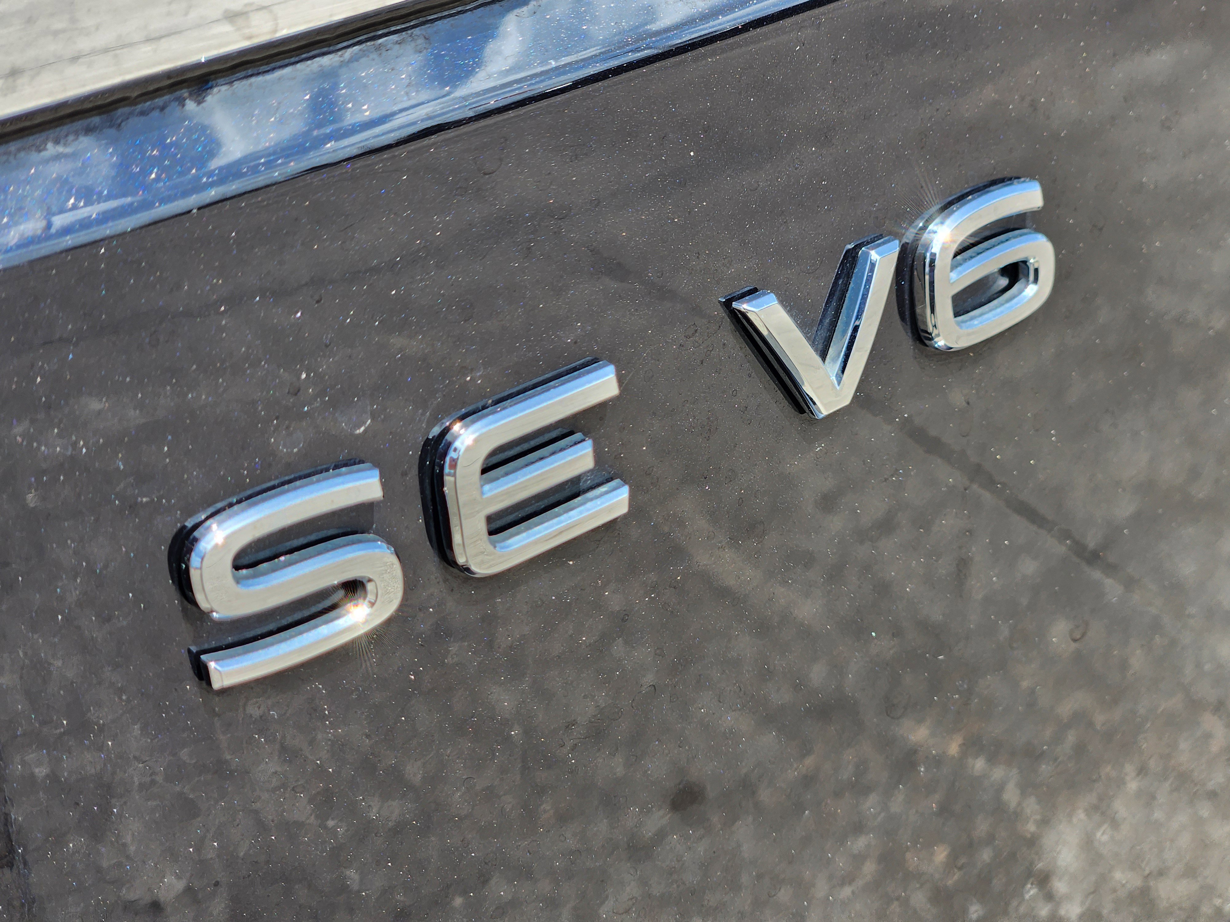 2023 Volkswagen Atlas 3.6L V6 SE Technology Image 22 of 26