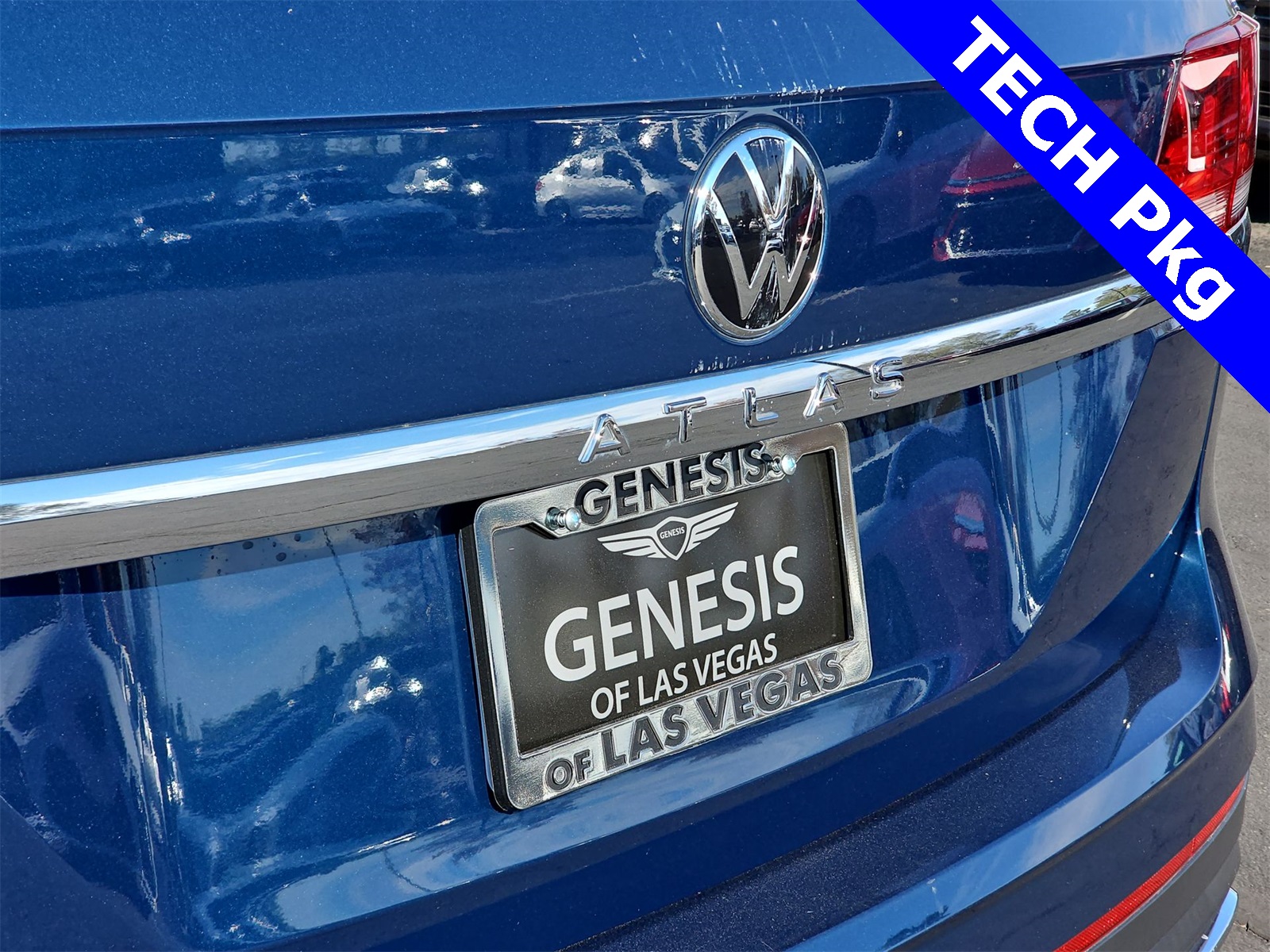 2023 Volkswagen Atlas 3.6L V6 SE Technology Image 24 of 27