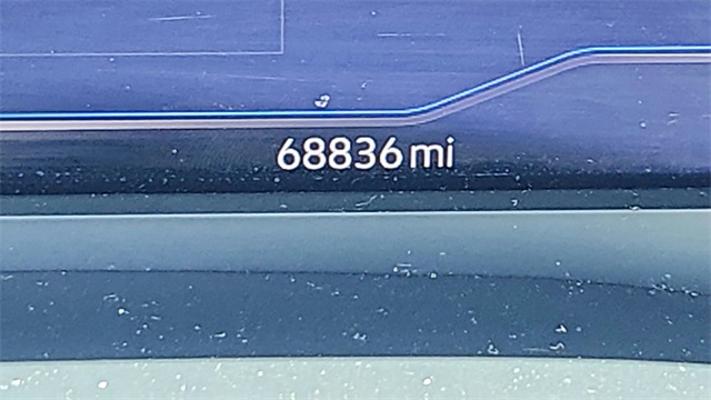 2023 Volkswagen Atlas 3.6L V6 SE Technology Image 17 of 34