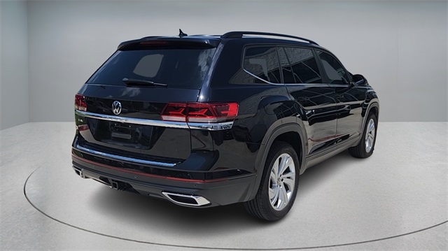 2023 Volkswagen Atlas 3.6L V6 SE Technology Image 5 of 34