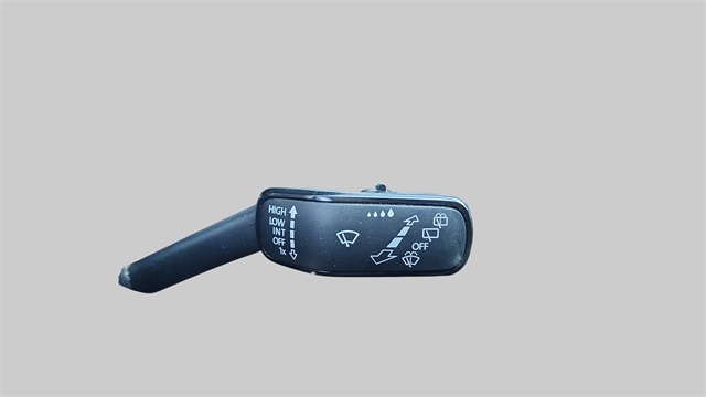 2023 Volkswagen Atlas 3.6L V6 SE Technology Image 29 of 34