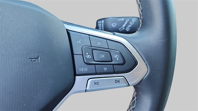 2023 Volkswagen Atlas 3.6L V6 SE Technology Image 27 of 34