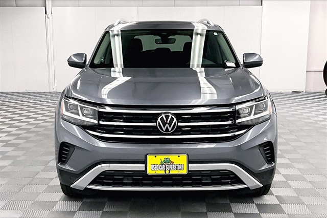 Vehicle image 2 of 38