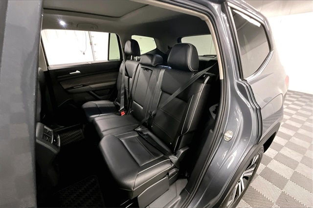 Vehicle image 12 of 38