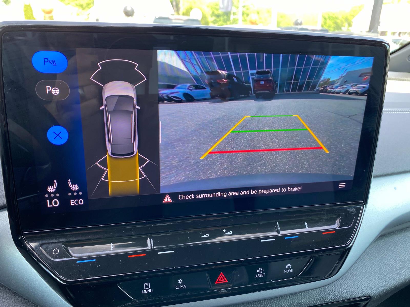 Vehicle image 12 of 23